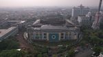 Foto Udara Masjid Islamic Center Usai Kubahnya Ambruk Terbakar