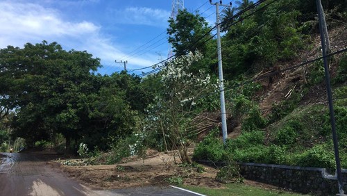 Longsor di Desa Malaka akibat dampak kerusakan hutan di Lombok Utara.