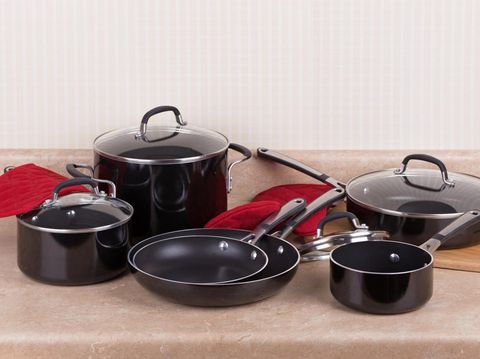 Ilustrasi peralatan masak dapur