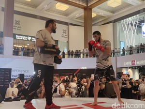 UFC 280: Menonton Latihan Islam Makhachev dari Dekat