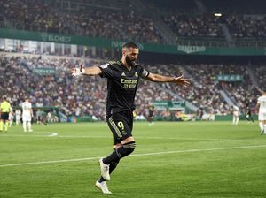 Selebrasi Gol Benzema Ledek VAR?