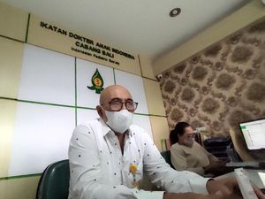 Dokter Anak di Bali Pusing gegara Peredaran Obat Sirup Disetop
