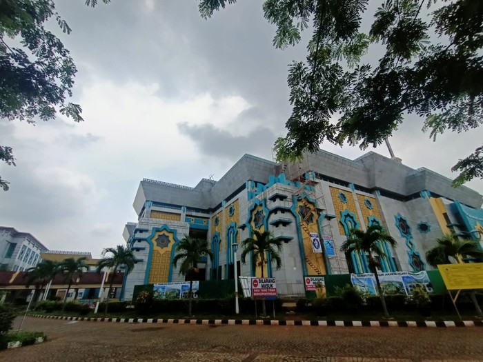 Kondisi terkini Masjid Islamic Center Jakarta, Kamis (20/10/2022)-(Karin-detikcom)