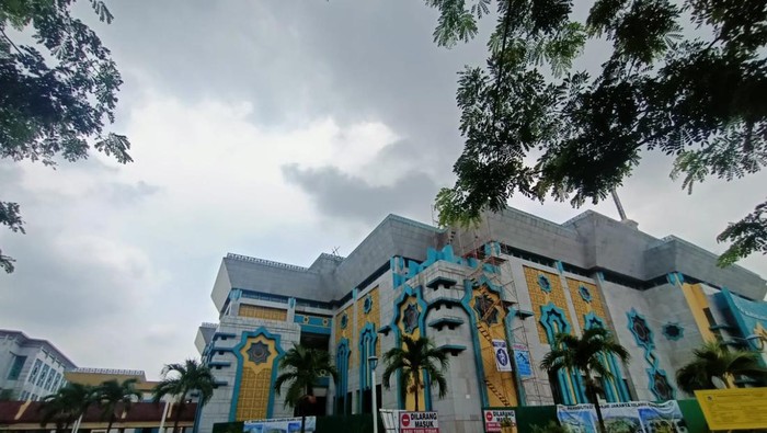 Kondisi terkini Masjid Islamic Center Jakarta, Kamis (20/10/2022)-(Karin-detikcom)