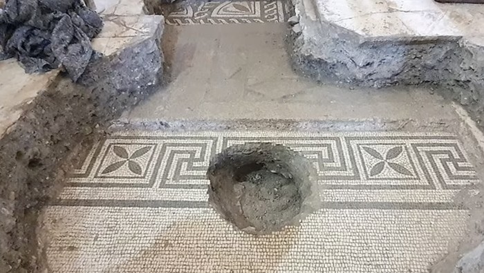 Lokasi makam Santo Nicholas