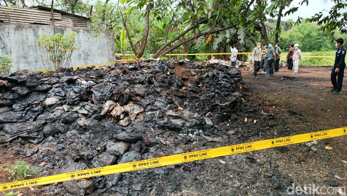 Lokasi pembakaran oli bekas di Kota Serang (Foto: Bahtiar Rifai/Detikcom)