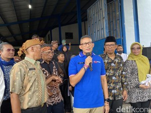 Bertemu Sandiaga Uno, Warga Sukabumi Curhat Susah Cari Kerja
