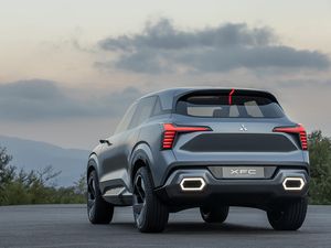 Mitsubishi XFC Concept Bakal Punya Fitur Ini, Cocok Buat di Indonesia?