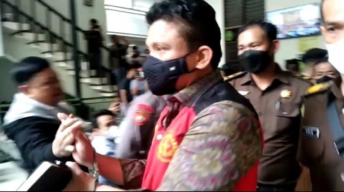 Momen Ferdy Sambo Salami Seorang Pria Sebelum Sidang (Anggi/detikcom)