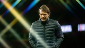 Malam Bonyok Antonio Conte