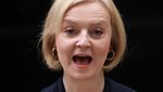 Ekonomi Inggris Kacau, Liz Truss Akhirnya Lengser dari Kursi PM! Ekonomi Inggris Kacau, Liz Truss Akhirnya Lengser dari Kursi PM!
