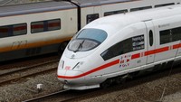 ICE3 menjadi kereta cepat di Jerman yang sudah ada sejak tahun 1999. Kereta ini dibangun untuk beroperasi sejauh 180 km dan menghubungkan Cologne-Frankfurt. Bila sebelumnya Cologne-Frankfurt ditempuh dalam waktu 2 jam 30 menit, berkat kereta cepat ICE3 waktu hanya 62 menit sejak 2002. Gareth Fuller/PA Images/Getty Images