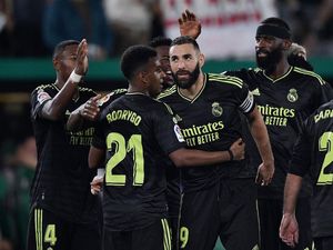 Real Madrid Gasak Elche 3-0