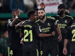 Real Madrid bertandang ke markas Elche di Stadion Manuel Martínez pada laga pekan La Liga, Kamis (20/10/2022) dini hari WIB. El Real tampil sangat dominan di laga ini. Mereka mencatatkan penguasaan bola sebesar 62 persen dibanding Elche yang hanya 37 persen.