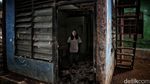 Rumah-rumah Ini Dirobohkan untuk Normalisasi Ciliwung