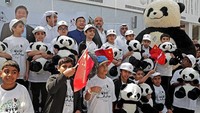 Sementara itu, tim sepak bola China tidak lolos ke Piala Dunia. Namun di satu sisi, perusahaan China telah terlibat dalam pembangunan mega proyek di sekitar acara Piala Dunia 2022.  