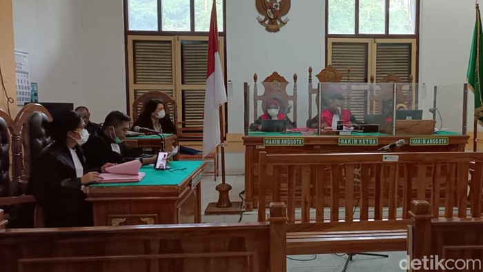 Sidang di PN Medan
