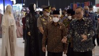 Menurut Mendag Zulkifli Hasan, pengembangan fesyen muslim menjadi salah satu perhatian Kemendag. Kemendag juga melibatkan Kementerian dan Lembaga, Indonesian Fashion Chamber, Asosiasi Tekstil, Fashion dan Kosmetik, akademisi, merek fesyen (brand fashion), serta para sponsor JMFW 2023.