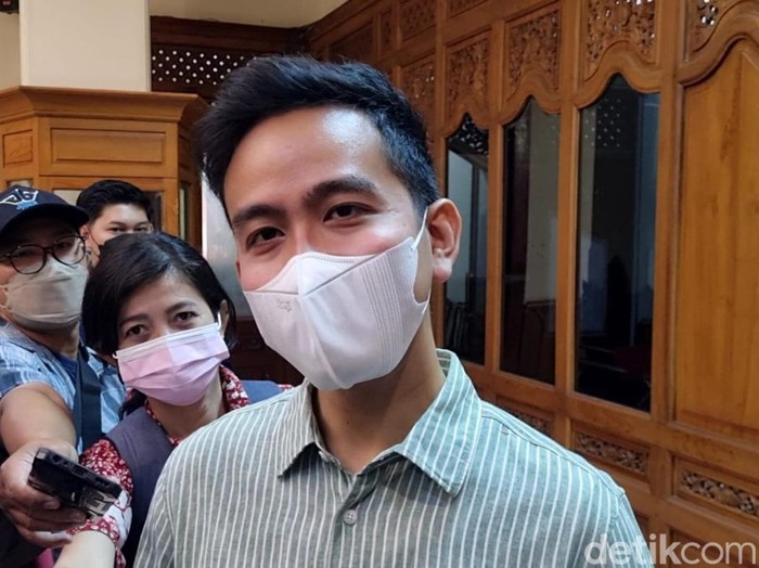 Wali Kota Solo Gibran Rakabuming Raka di Balai Kota Solo, Kamis (20/10/2022)