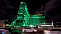 Hotel dengan jumlah 6.852 kamar diraih oleh MGM Grand Las Vegas di Amerika Serikat. Saat dibangun pada 1993, hotel ini menjadi yang terbesar di dunia. Getty Images