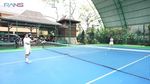 Potret Raffi Ahmad Semangat Banget Jadi Pelatih Tenis Anya Geraldine