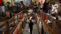 Diketahui penjara ini merupakan salah satu penjara yang penuh sesak di dunia.  