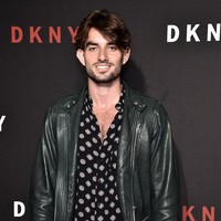 Conor Kennedy (Juli – Oktober 2012)Taylor sempat menjalin kisah cinta dengan Conor Kennedy, cucu dari mendiang Robert F. Kennedy. Namun, hubungan ini kandas setelah tiga bulan. Foto: Getty Images/Steven Ferdman