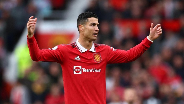 FILE PHOTO: Soccer Football - Premier League - Manchester United v Newcastle United - Old Trafford, Manchester, Britain - October 16, 2022 Manchester Uniteds Cristiano Ronaldo reacts after a goal he scored is disallowed REUTERS/David Klein EDITORIAL USE ONLY. No use with unauthorized audio, video, data, fixture lists, club/league logos or live services. Online in-match use limited to 75 images, no video emulation. No use in betting, games or single club /league/player publications.  Please contact your account representative for further details./File Photo