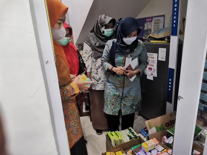Dinkes Gresik sidak ke sejumlah apotek