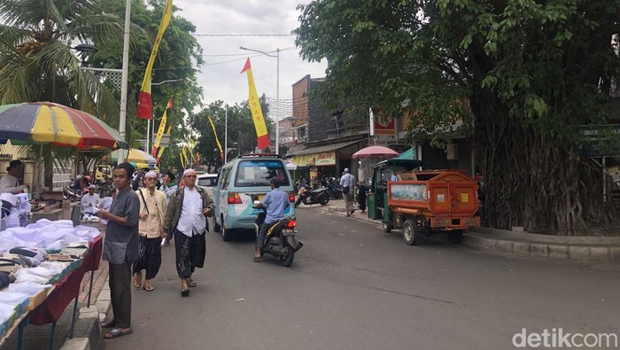 Jalan Tebet Raya kembali normal usai acara Maulid Nabi