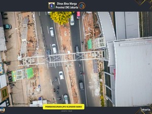 JPO Stasiun Klender Baru Terus Dibangun, Bakal Ramah untuk Ibu Hamil