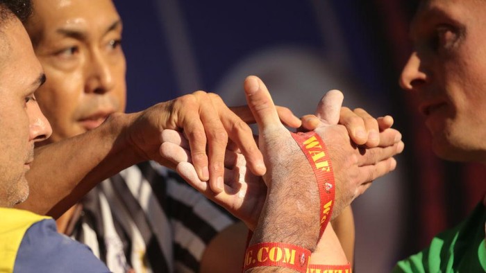 ANTALYA, TURKIYE - OCTOBER 20: Athletes compete during the 43rd World Arm Wrestling Championship and the 24th Para Arm Wrestling World Championship organized by the Turkish Bodybuilding, Fitness and Arm Wrestling Federation in the Kemer district of Antalya, Turkiye on October 20, 2022. Approximately 1,500 athletes from 52 countries participate in the championship. (Photo by Orhan Cicek/Anadolu Agency via Getty Images)