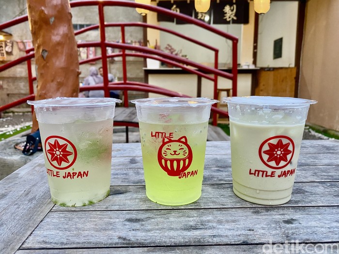Little Japan Fatmawati Little Japan Fatmawati, tawarkan kafe bernuansa Jepang di Musim Semi