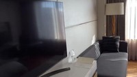 Sebenarnya harga semalam untuk kamar hotel itu juga hanya Rp 3,5 juta per malam. Foto: YouTube Luna Maya