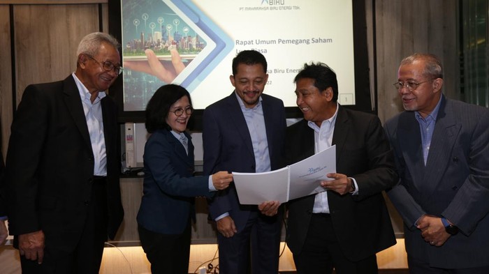 Maharaksa Biru Energi Gelar RUPS PT Maharaksa Biru Energi Tbk (OASA) gelar RUPS di Jakarta, Jumat (21/10/2022). OASA siap menjadi perusahaan EBT untuk solusi masalah lingkungan.