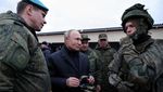 Momen Putin Kunjungi Pusat Pelatihan Militer Cadangan di Ryazan