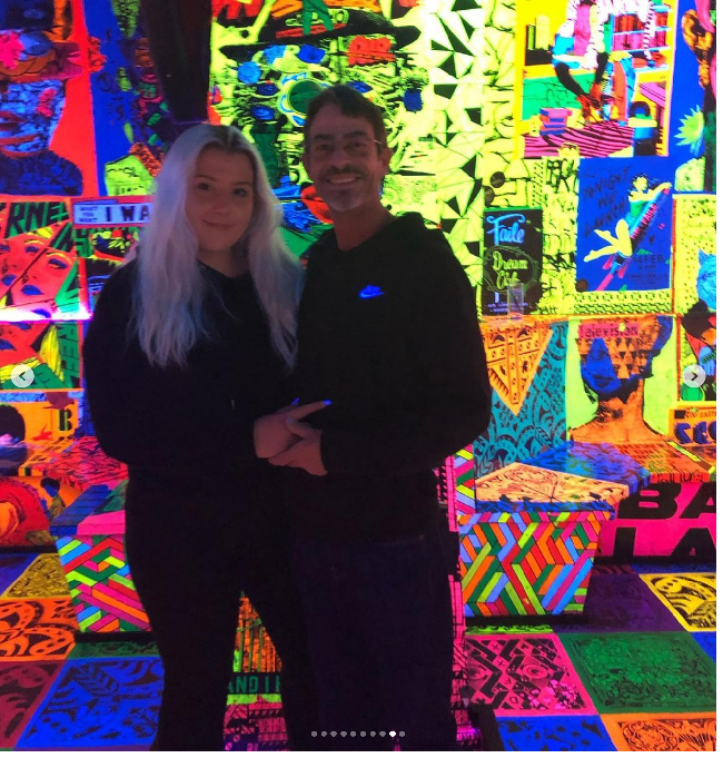 Ada juga yang menuding Michael sebagai sugar daddy dari Nicole. Sebab Nicole bisa hidup mewah di usia 22 tahun. Foto: Dok. Instagram nicoledownns