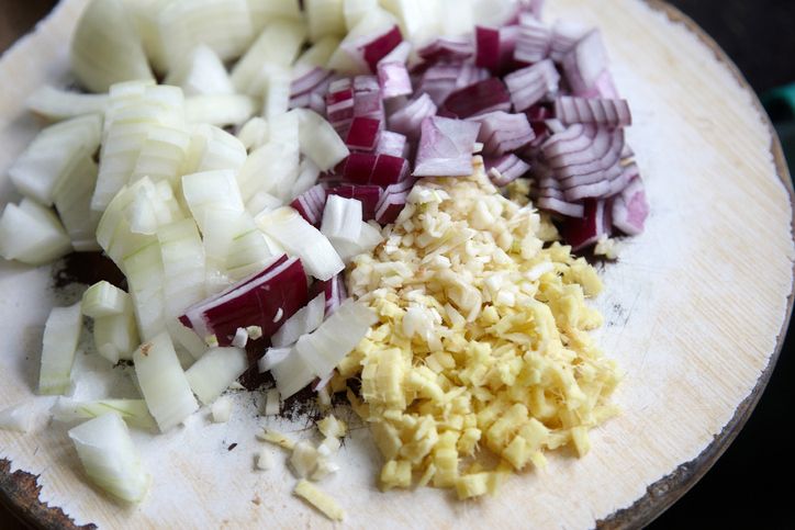 7 Bumbu Dapur Ini Bisa Mengatasi Demam Anak Secara Alami