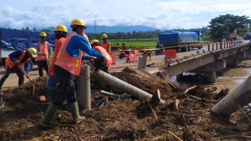 Perbaikan Jembatan Bilukpoh, Jembrana pasca banjir bandang
