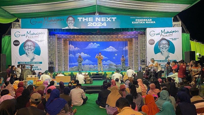 Ribuan masyarakat Nganjuk, Jawa Timur menghadiri Gus Muhaimin Festival bertajuk Pentas Ludruk dan Karnaval Gergeran
