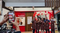 Founder yang juga merapkang komisaris utama PT Laziza Rahmat Sentosa, Yudha setiawan menjelaskan gerai Lazizaa sudah mencapai 50 cabang di beberapa lokasi di Indonesia. Antara lain di Surabaya, Sidoarjo, Malang, Ngawi, Jepara, Bekasi, Tangerang hingga Jakarta Selatan. Dengan penambahan 25 outlet baru maka Lazizaa mengejar sebanyak 100 outlet dalam waktu dekat. 