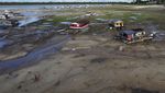 Sungai Mengering, Rumah Perahu Ini Kini Nongkrong di Darat