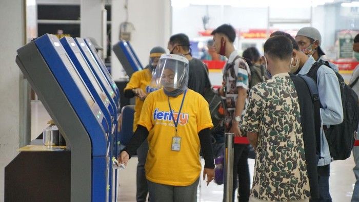Tiket penyeberangan ASDP.