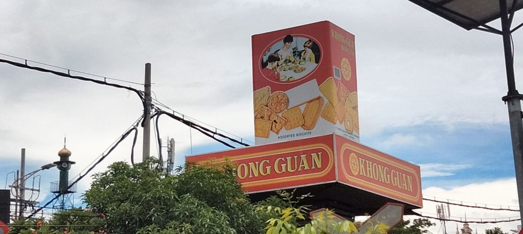 tugu khong guan