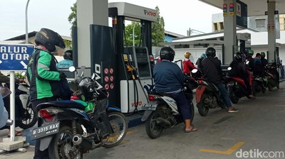 Vivo Jual BBM Setara Pertalite, Pemotor Antre