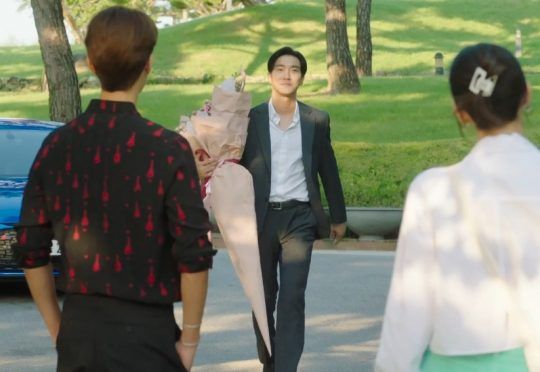 5 Tampilan Fashion Cantik Dari K-Drama yang Saat Ini Ditayangkan. (Tangkapan Latar via Soompi)