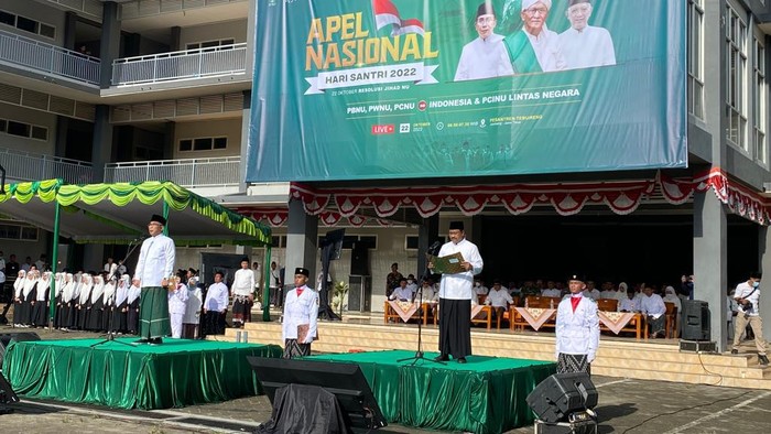 Apel hari santri 2022 di Pondok Pesantren Tebu Ireng, Jombang, Jawa Timur 22 Oktober 2022