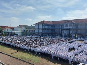 Jokowi Hadiri Puncak Hari Santri di Surabaya Besok, Ini Jadwalnya