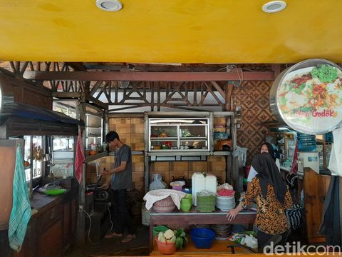 Bakmi Bu Sastro, rekomendasi kuliner di Pangandaran.