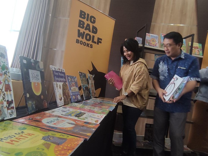 Bazar buku Big Bad Wolf.